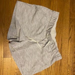 Lululemon on the fly shorts